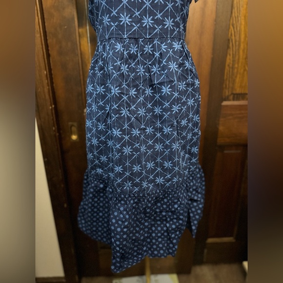 Carter’s Long Dress - GORGEOUS - Picture 4 of 5